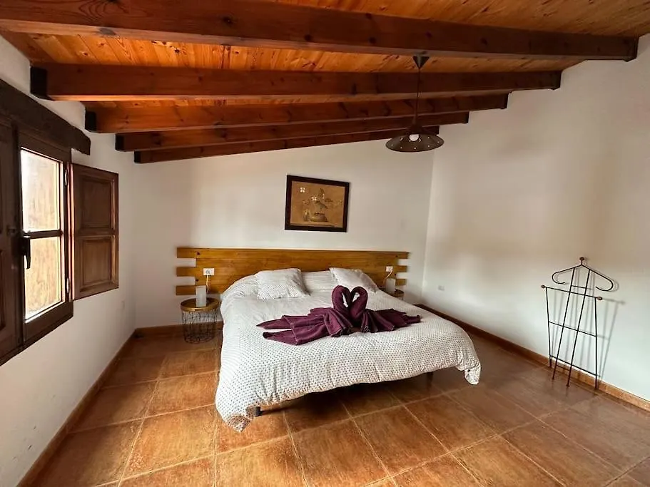 Villa With Pool In The Centre Of Fuerteventura Antigua
