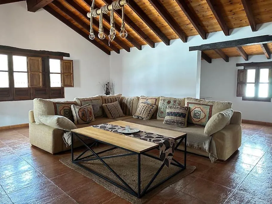 Villa With Pool In The Centre Of Fuerteventura Antigua